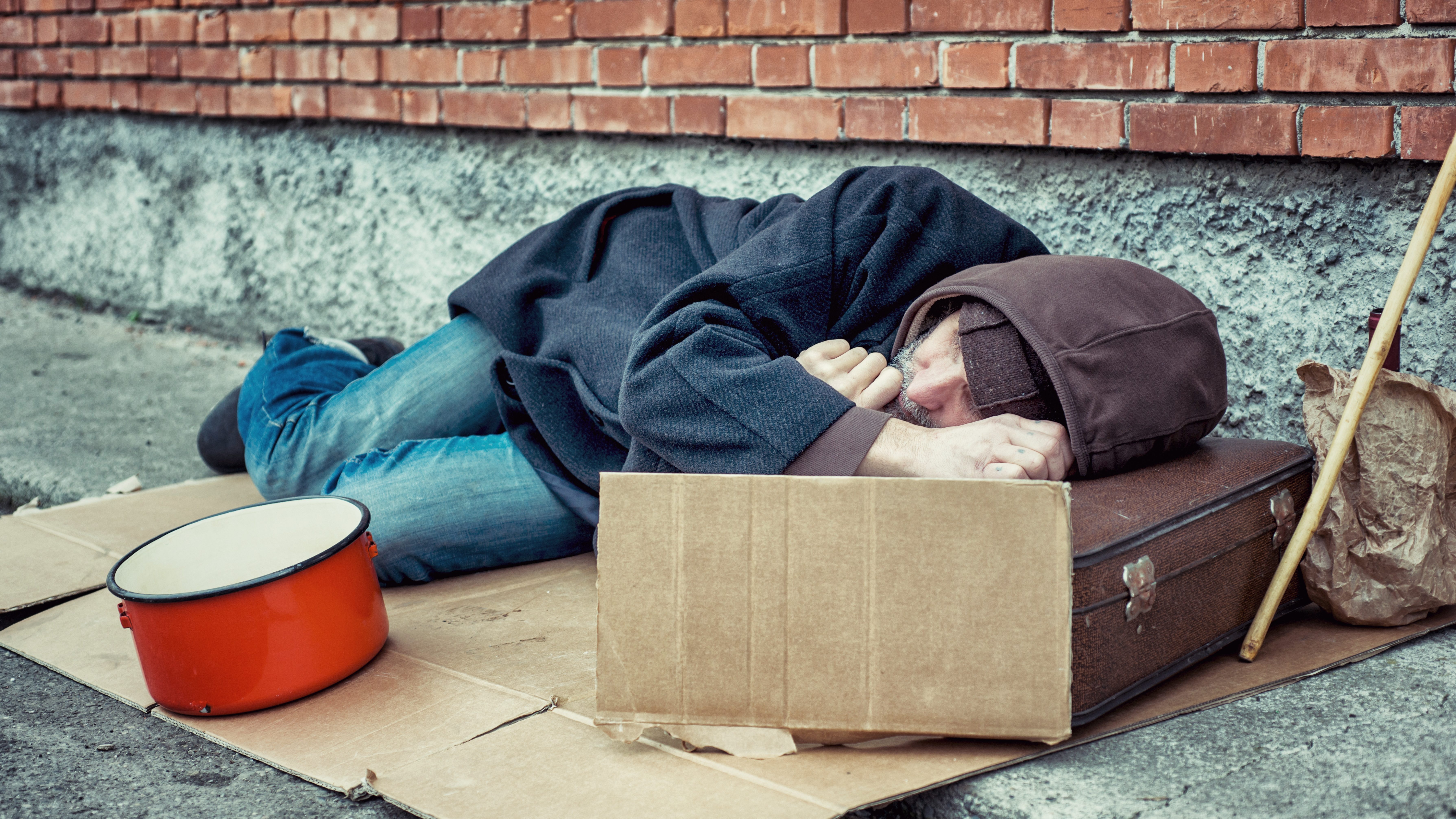 CCA volunteers providing immediate clothing assistance to homeless individuals in Thunder Bay